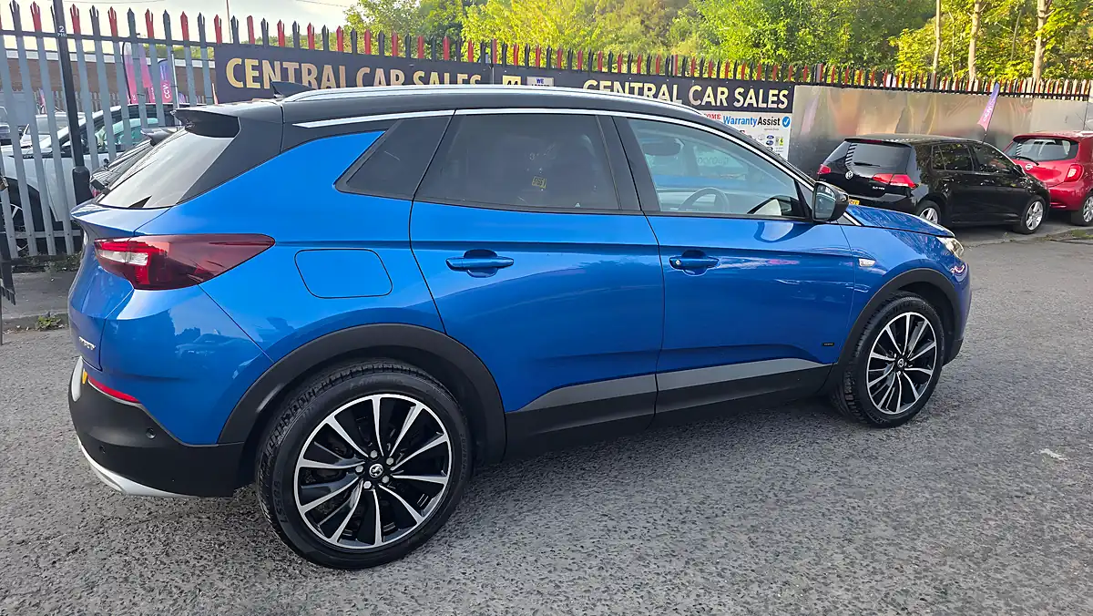 Used 2020 Vauxhall Grandland X Business Edition Nav Blue - Interior and Exterior details 8
