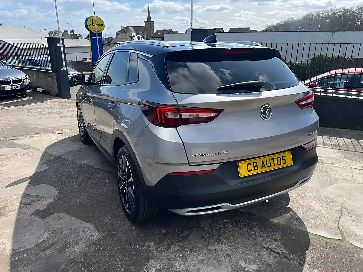 Used 2020 Vauxhall Grandland X Business Edition Nav Premium Grey - Interior and Exterior details 7