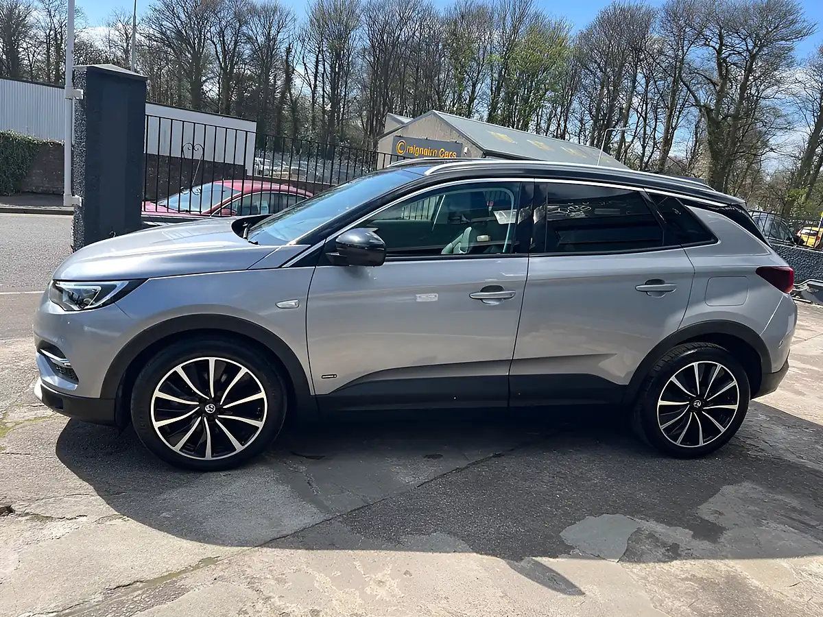 Used 2020 Vauxhall Grandland X Business Edition Nav Premium Grey - Interior and Exterior details 8