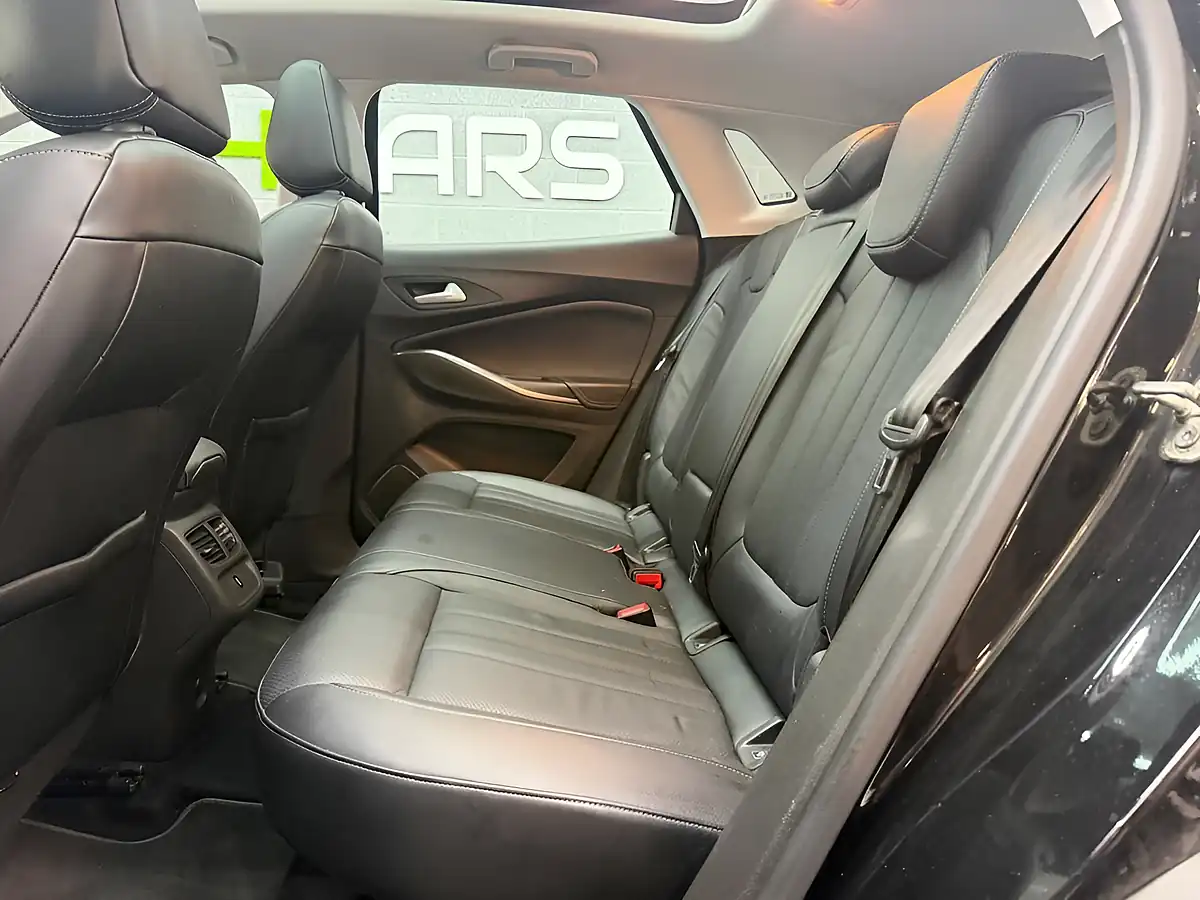 Used 2020 Vauxhall Grandland X Elite Nav Black - Interior and Exterior details 17