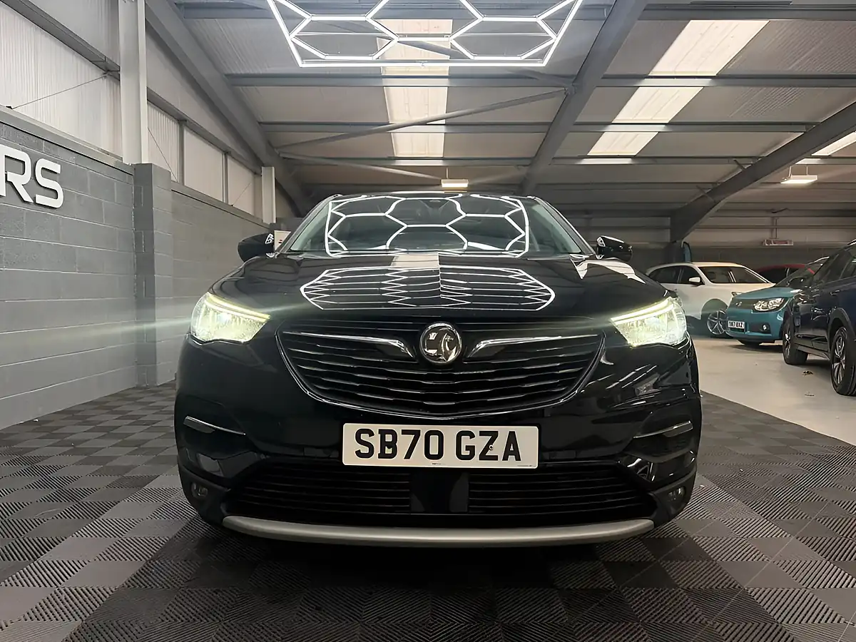 Used 2020 Vauxhall Grandland X Elite Nav Black - Interior and Exterior details 4