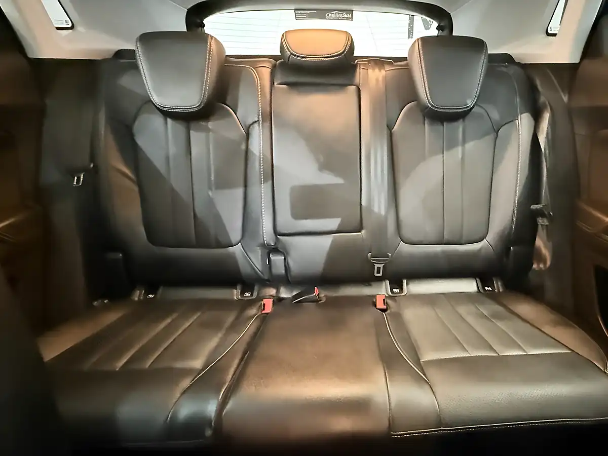 Used 2020 Vauxhall Grandland X Elite Nav Blue - Interior and Exterior details 18