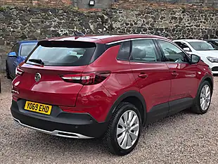 Used 2020 Vauxhall Grandland X Elite Nav Dark Ruby Red Metallic - Interior and Exterior details 19