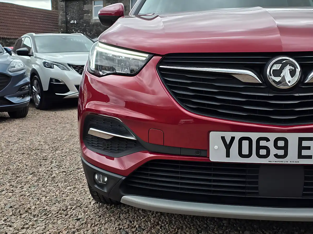 Used 2020 Vauxhall Grandland X Elite Nav Dark Ruby Red Metallic - Interior and Exterior details 4