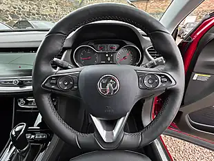Used 2020 Vauxhall Grandland X Elite Nav Dark Ruby Red Metallic - Interior and Exterior details 9