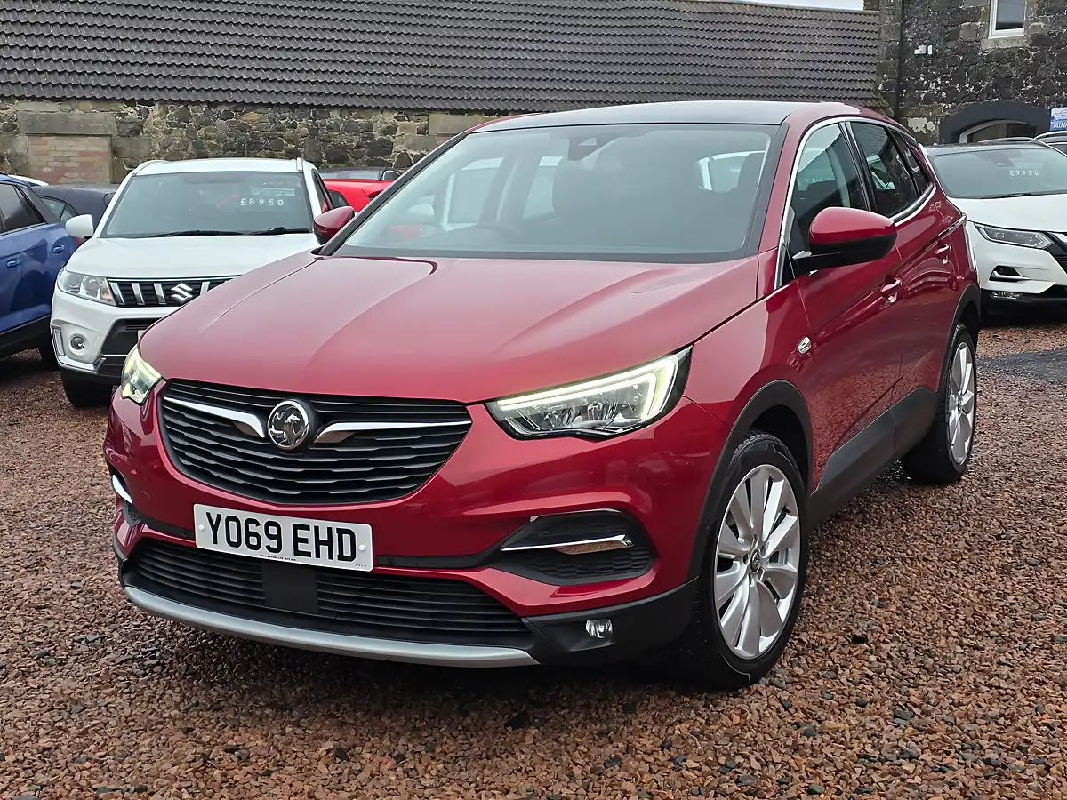 Used 2020 Vauxhall Grandland X Elite Nav Dark Ruby Red Metallic - Interior and Exterior details 5