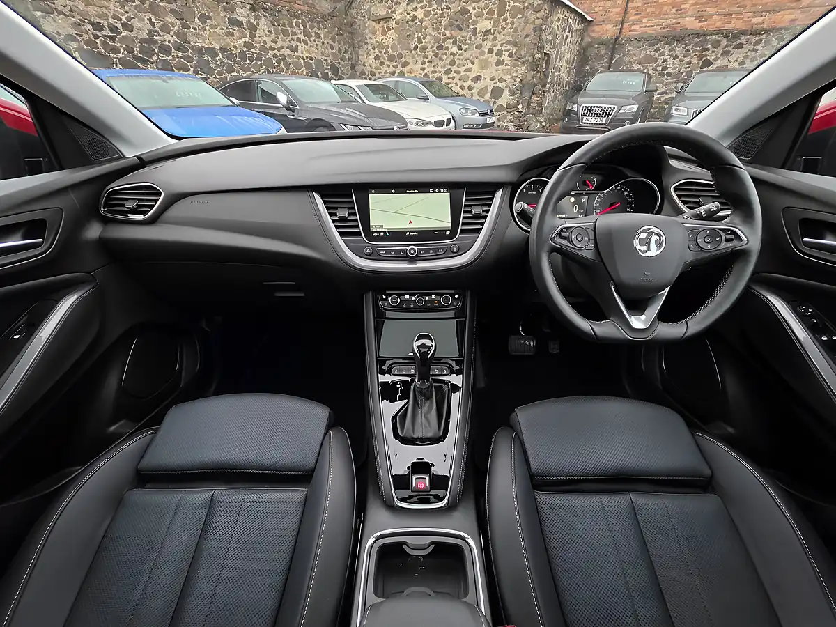 Used 2020 Vauxhall Grandland X Elite Nav Dark Ruby Red Metallic - Interior and Exterior details 7