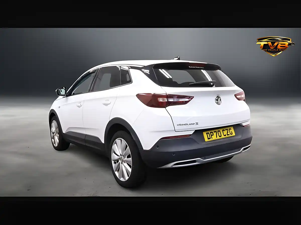 Used 2020 Vauxhall Grandland X Elite Nav Pearl White - Interior and Exterior details 4