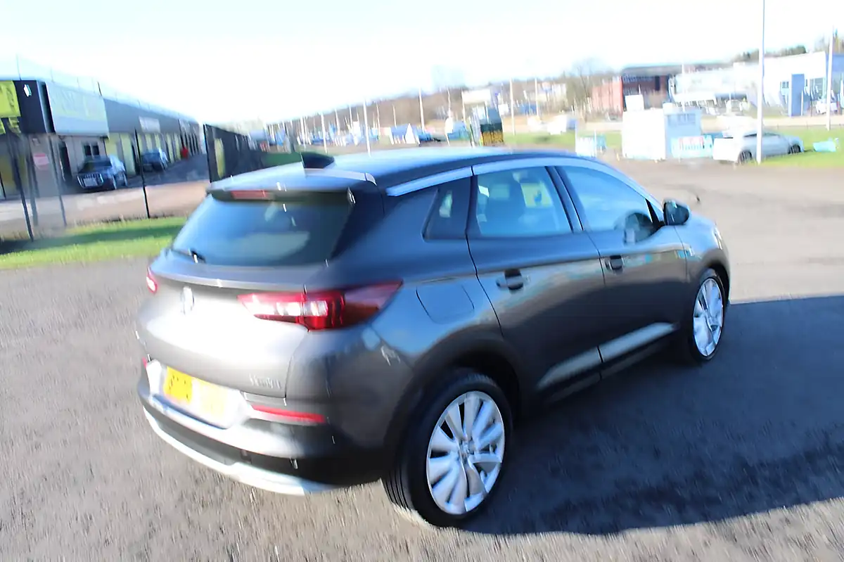 Used 2020 Vauxhall Grandland X Elite X Nav Edition Moonstone Grey Metallic - Interior and Exterior details 13