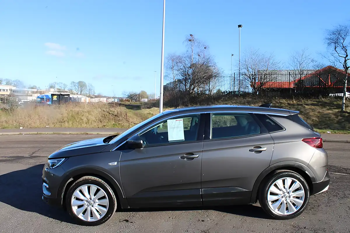 Used 2020 Vauxhall Grandland X Elite X Nav Edition Moonstone Grey Metallic - Interior and Exterior details 2