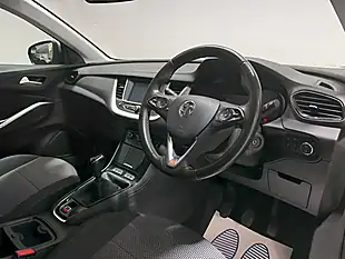 Used 2020 Vauxhall Grandland X Se Grey - Interior and Exterior details 11