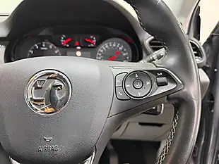 Used 2020 Vauxhall Grandland X Se Grey - Interior and Exterior details 17