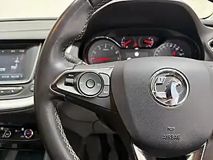 Used 2020 Vauxhall Grandland X Se Grey - Interior and Exterior details 18