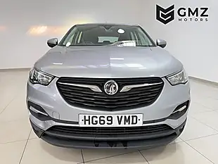 Used 2020 Vauxhall Grandland X Se Grey - Interior and Exterior details 2