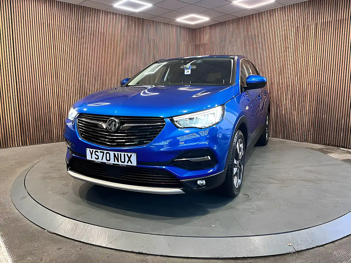 Used 2020 Vauxhall Grandland X Se Premium Blue - Interior and Exterior details 10