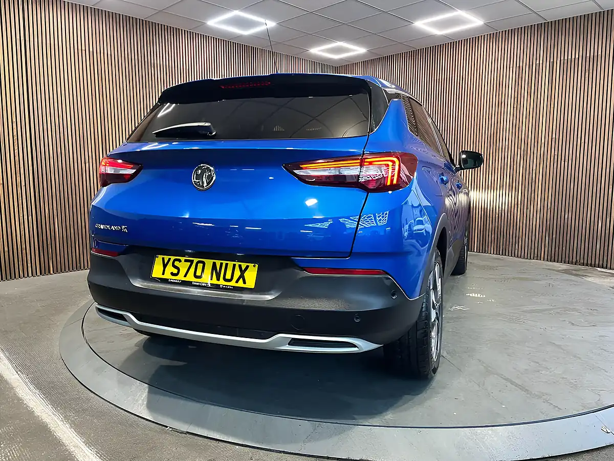 Used 2020 Vauxhall Grandland X Se Premium Blue - Interior and Exterior details 12