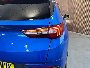 Used 2020 Vauxhall Grandland X Se Premium Blue - Interior and Exterior details 16