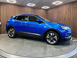 Used 2020 Vauxhall Grandland X Se Premium Blue - Interior and Exterior details 18