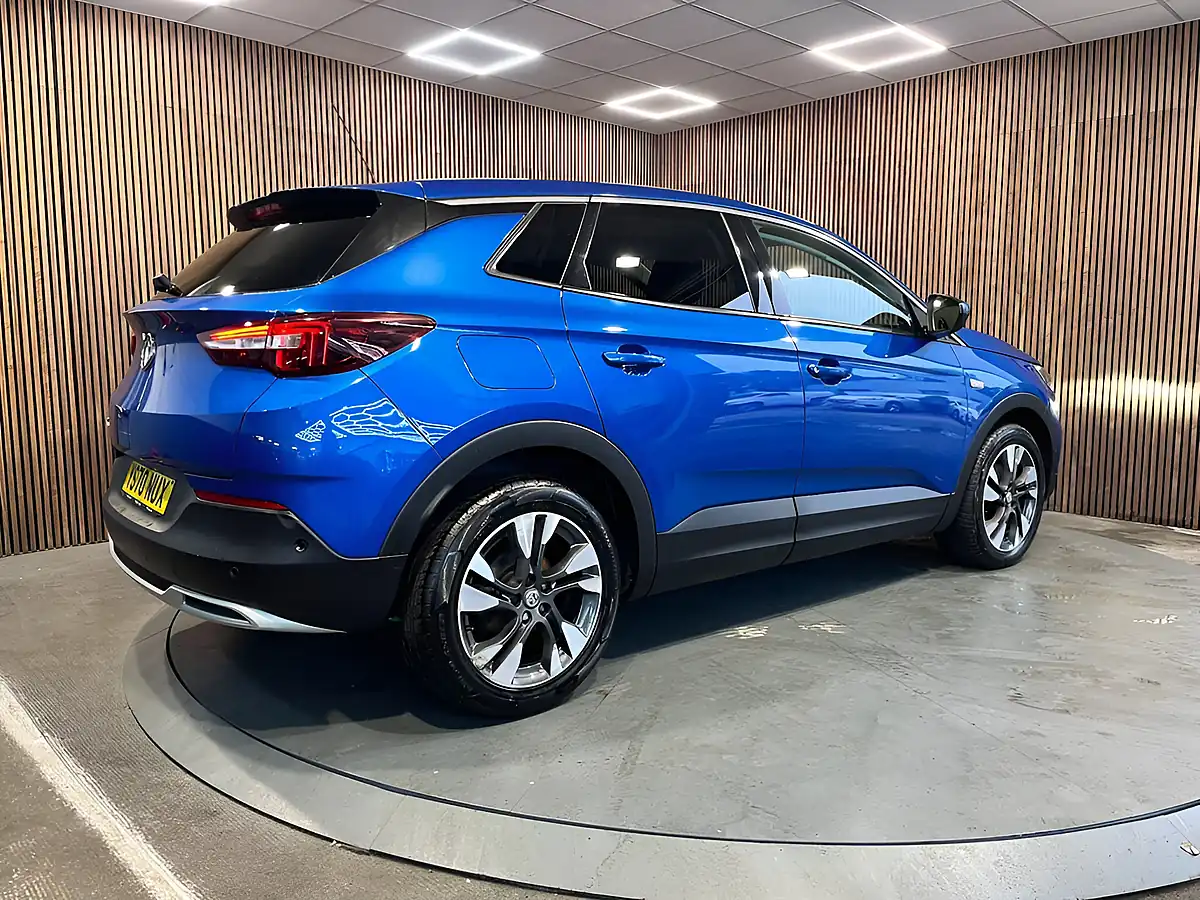 Used 2020 Vauxhall Grandland X Se Premium Blue - Interior and Exterior details 20