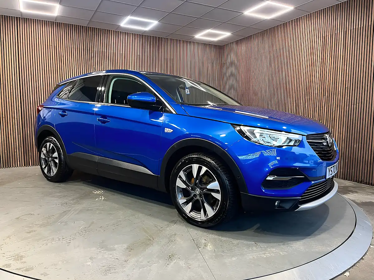 Used 2020 Vauxhall Grandland X Se Premium Blue - Interior and Exterior details 6