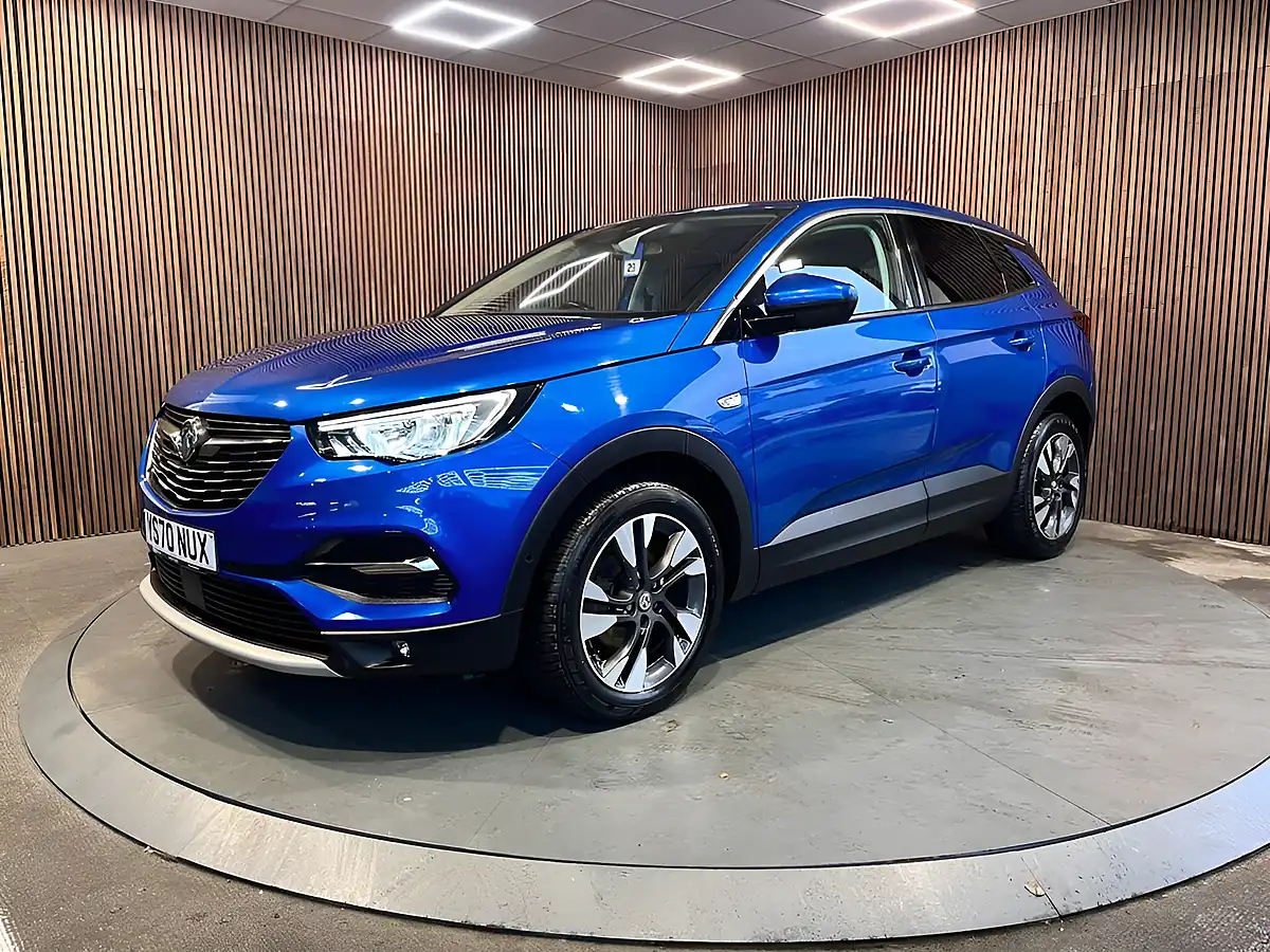 Used 2020 Vauxhall Grandland X Se Premium Blue - Interior and Exterior details 8
