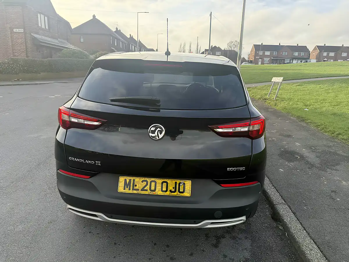 Used 2020 Vauxhall Grandland X Se Premium - Interior and Exterior details 5