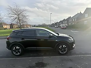 Used 2020 Vauxhall Grandland X Se Premium - Interior and Exterior details 7