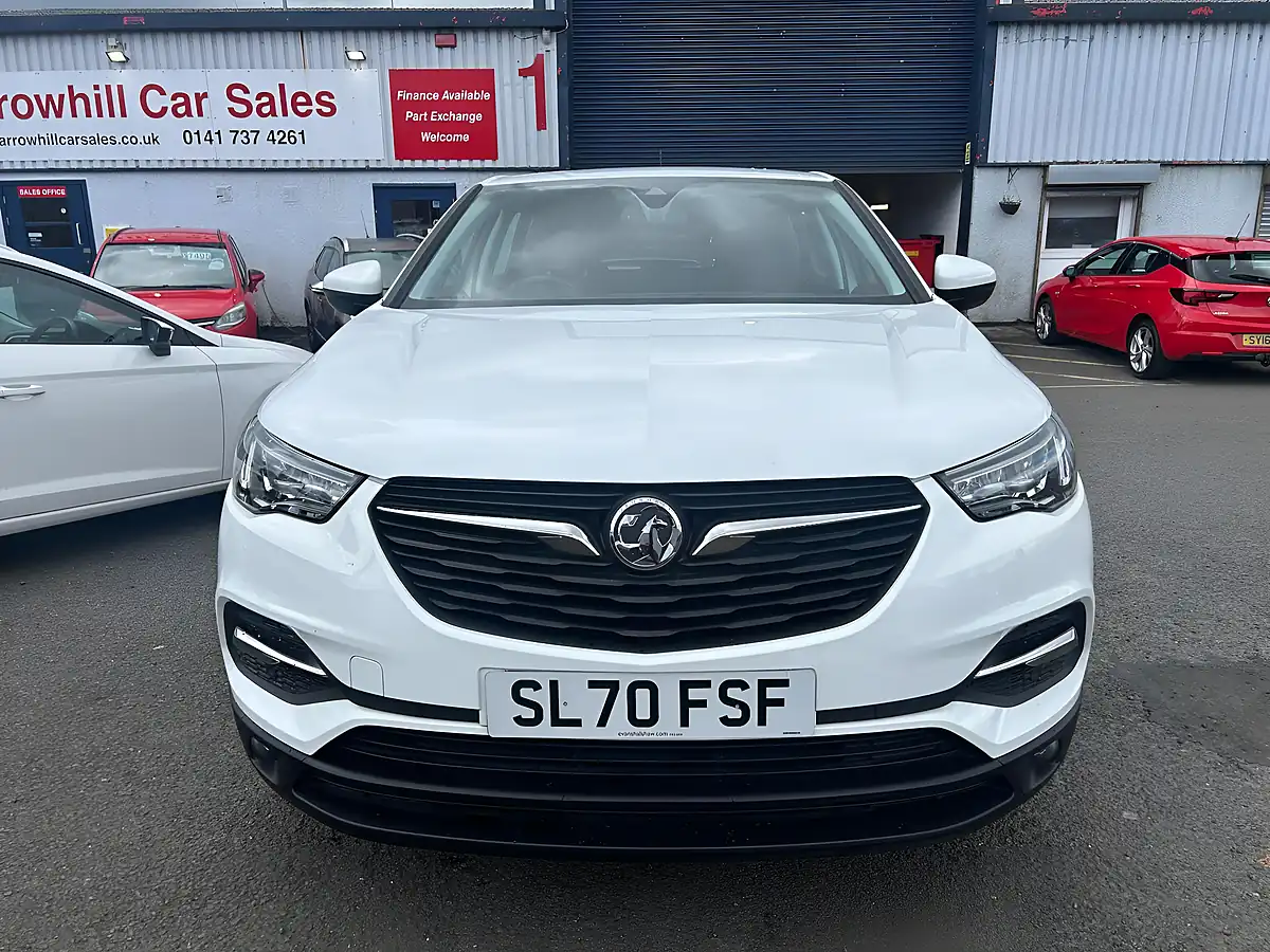 Used 2020 Vauxhall Grandland X Se White - Interior and Exterior details 5
