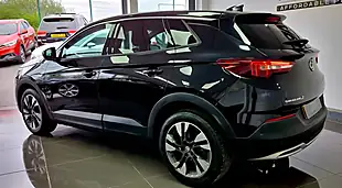 Used 2020 Vauxhall Grandland X Sri Nav Black - Interior and Exterior details 3