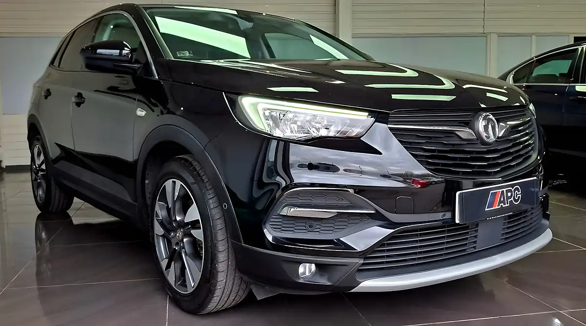 Used 2020 Vauxhall Grandland X Sri Nav Black - Interior and Exterior details 7