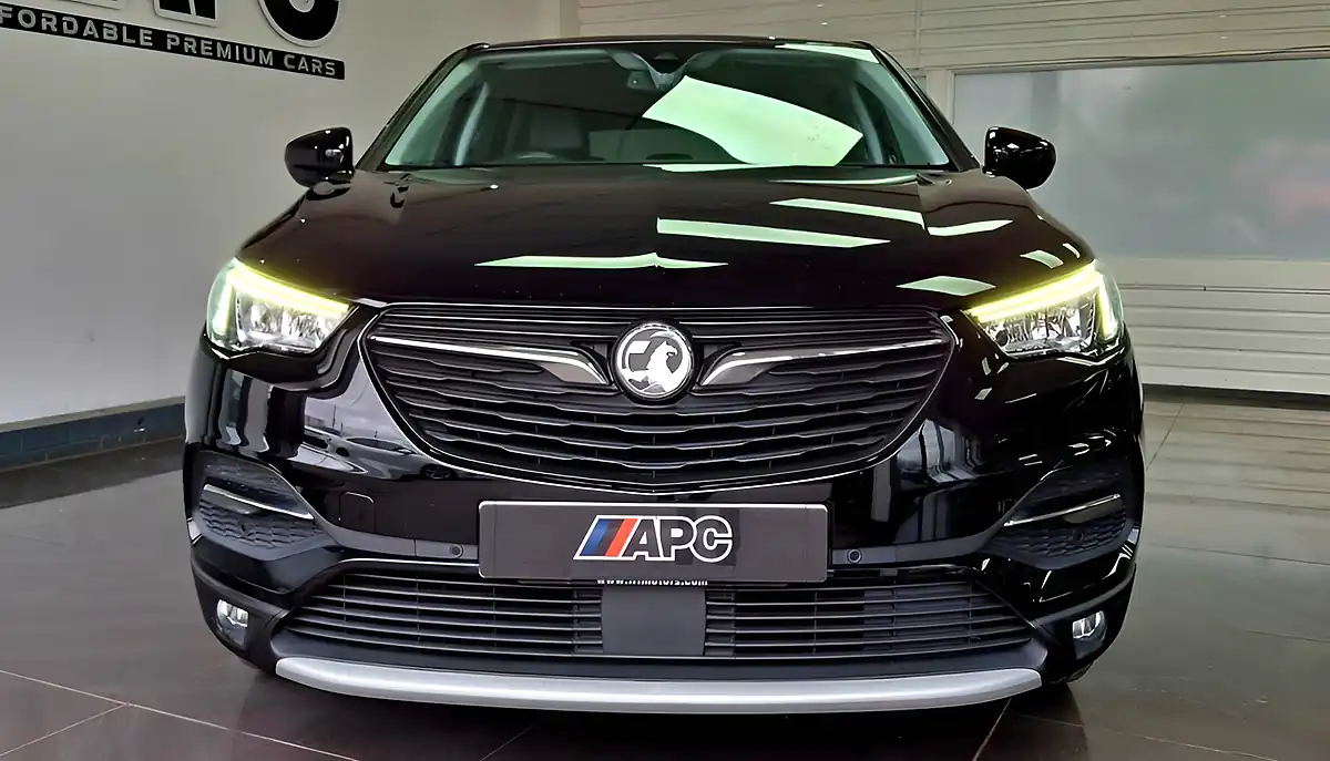 Used 2020 Vauxhall Grandland X Sri Nav Black - Interior and Exterior details 8