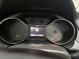 Used 2020 Vauxhall Grandland X Sri Nav Black - Interior and Exterior details 14