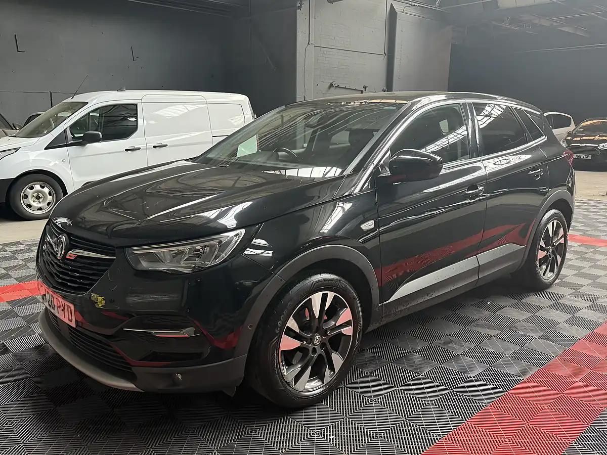 Used 2020 Vauxhall Grandland X Sri Nav Black - Interior and Exterior details 2