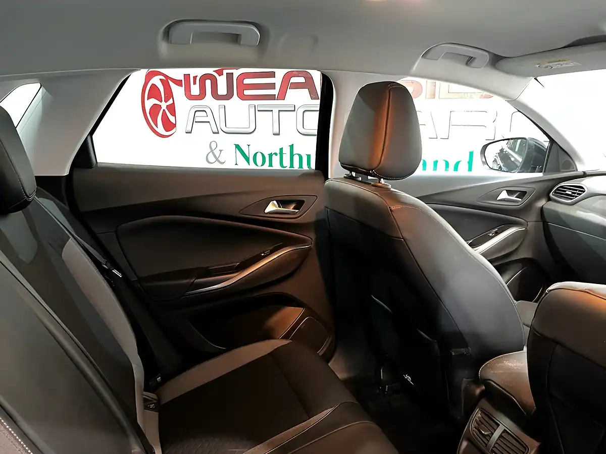 Used 2020 Vauxhall Grandland X Sri Nav Black - Interior and Exterior details 16