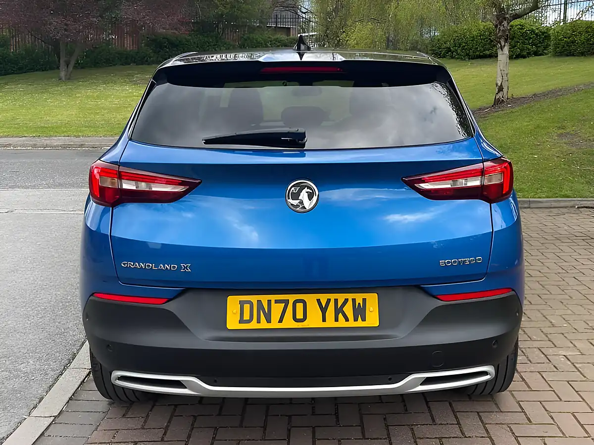 Used 2020 Vauxhall Grandland X Sri Nav Blue - Interior and Exterior details 13