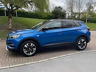 Used 2020 Vauxhall Grandland X Sri Nav Blue - Interior and Exterior details 7