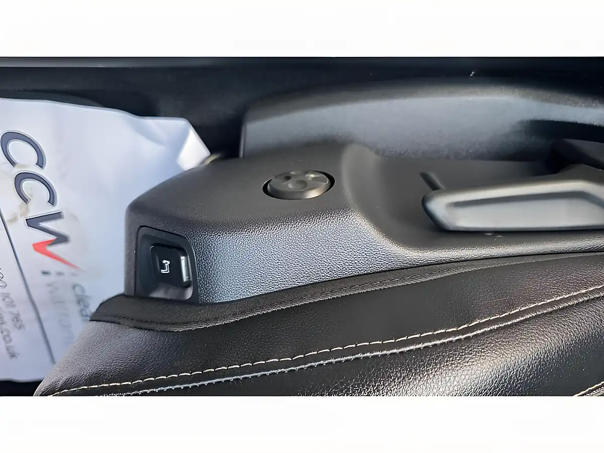 Used 2020 Vauxhall Grandland X Sri Nav Grey - Interior and Exterior details 12