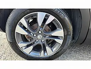 Used 2020 Vauxhall Grandland X Sri Nav Grey - Interior and Exterior details 18