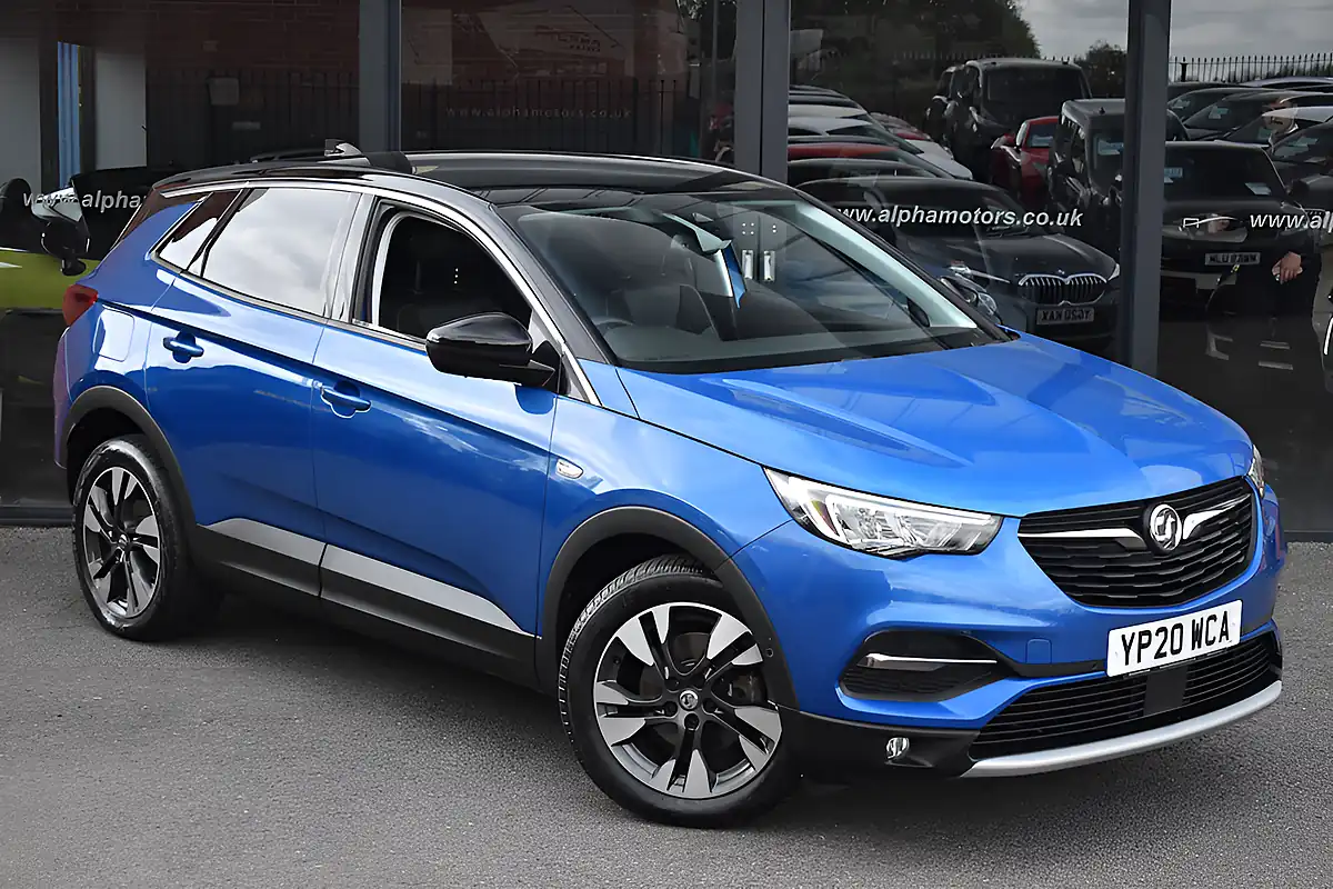 Used 2020 Vauxhall Grandland X Sri Nav Topaz Blue - Front View