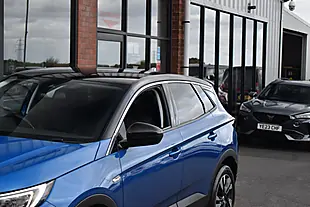 Used 2020 Vauxhall Grandland X Sri Nav Topaz Blue - Interior and Exterior details 11