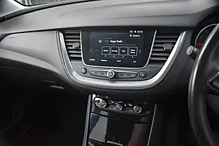 Used 2020 Vauxhall Grandland X Sri Nav Topaz Blue - Interior and Exterior details 17