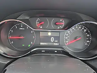 Used 2020 Vauxhall Grandland X Sri Nav White - Interior and Exterior details 15