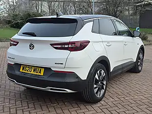 Used 2020 Vauxhall Grandland X Sri Nav White - Interior and Exterior details 3