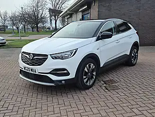 Used 2020 Vauxhall Grandland X Sri Nav White - Interior and Exterior details 8