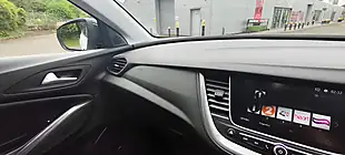 Used 2020 Vauxhall Grandland X Sri Nav White - Interior and Exterior details 18