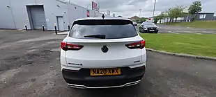 Used 2020 Vauxhall Grandland X Sri Nav White - Interior and Exterior details 4
