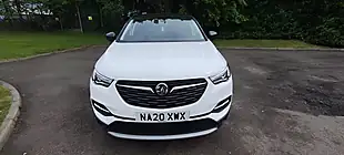 Used 2020 Vauxhall Grandland X Sri Nav White - Interior and Exterior details 8