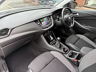 Used 2020 Vauxhall Grandland X Sri Nav White - Interior and Exterior details 12