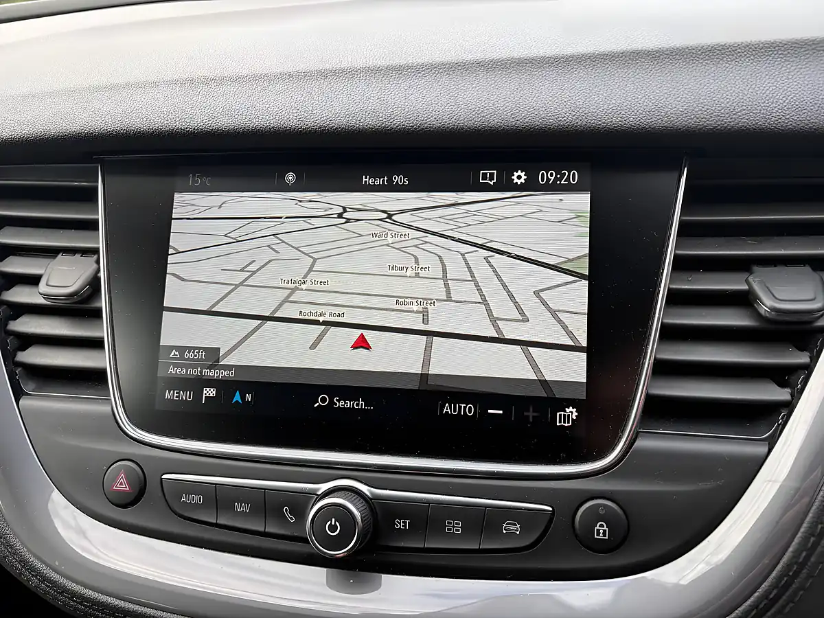 Used 2020 Vauxhall Grandland X Sri Nav White - Interior and Exterior details 15