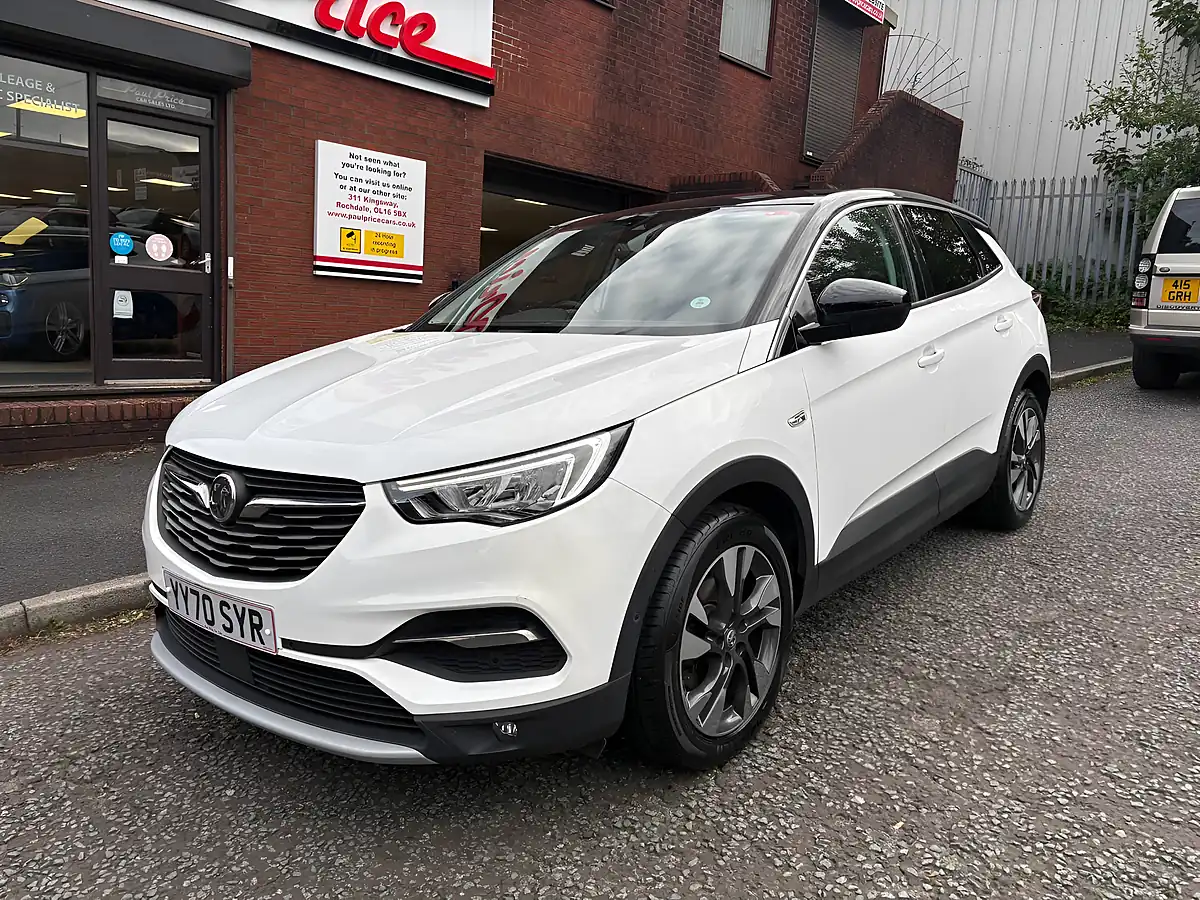 Used 2020 Vauxhall Grandland X Sri Nav White - Interior and Exterior details 7